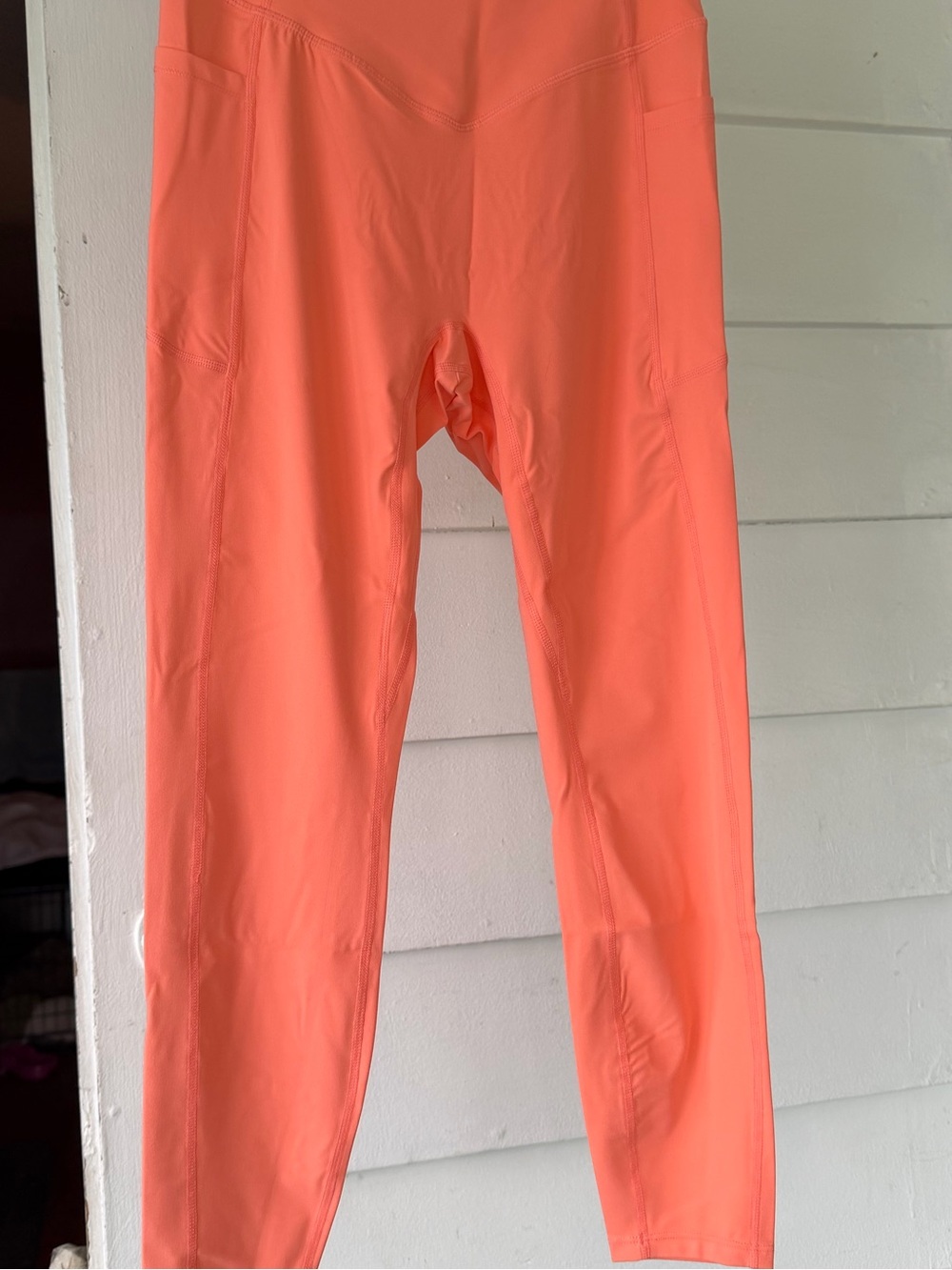 Halara - High-Waist Sculpting Leggings in Coral - Picture 9 of 9